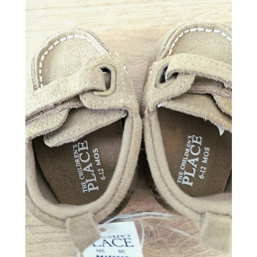 The Children's Place | NWT Suede Velcro Moccasin Shoes